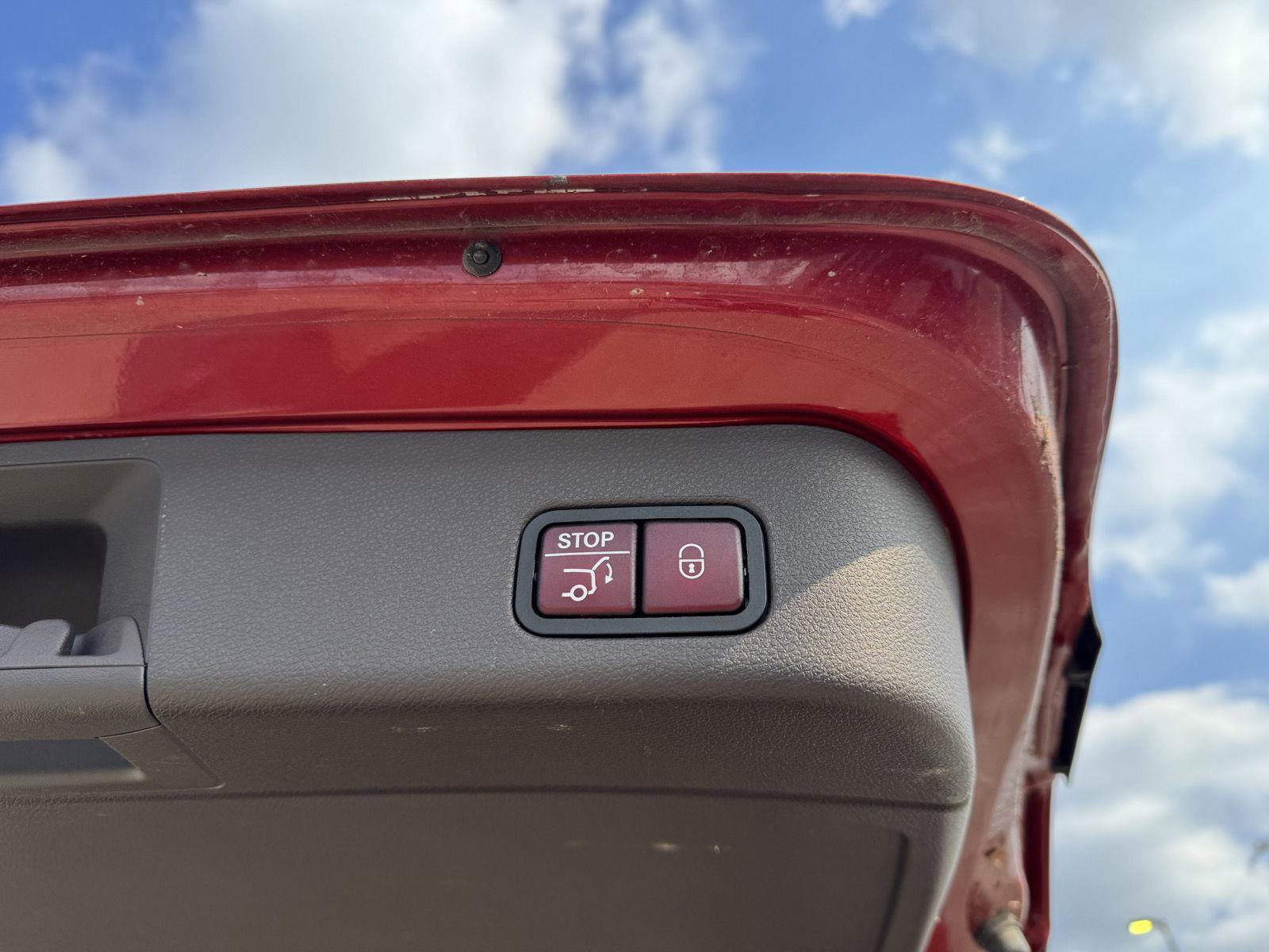 Used 2018 Mercedes-Benz GLE 350 image 21