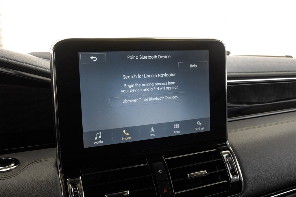 Used 2019 Lincoln Navigator Reserve image 35