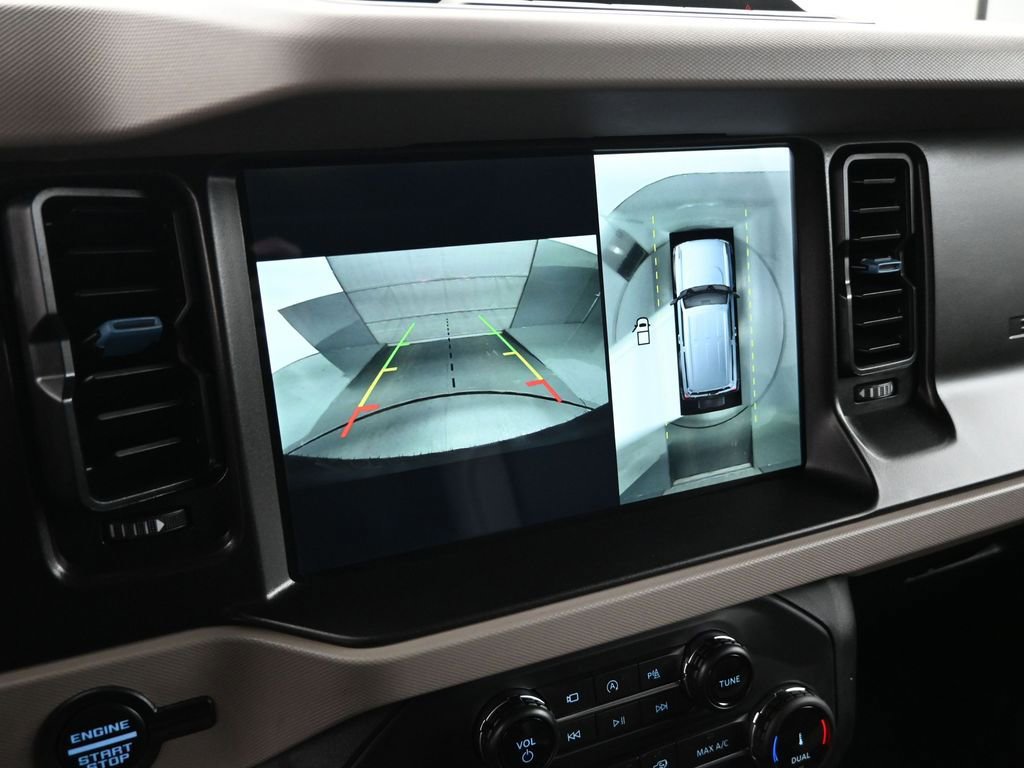 Used 2022 Ford Bronco Wildtrak image 14