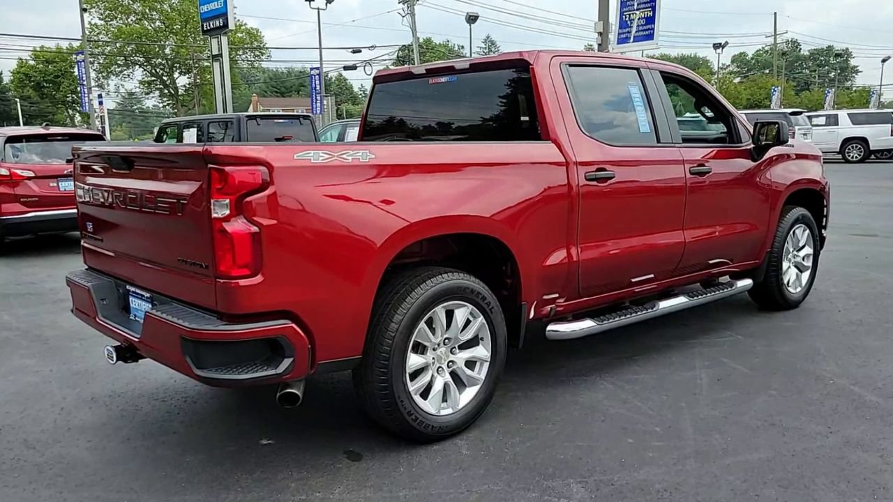 Certified 2020 Chevrolet Silverado 1500 Custom w/ Custom Value Package AWD/4WD image 8