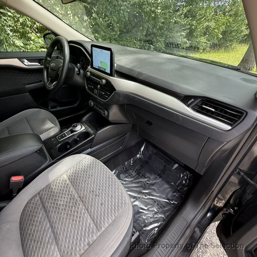 Used 2020 Ford Escape SE AWD/4WD image 44