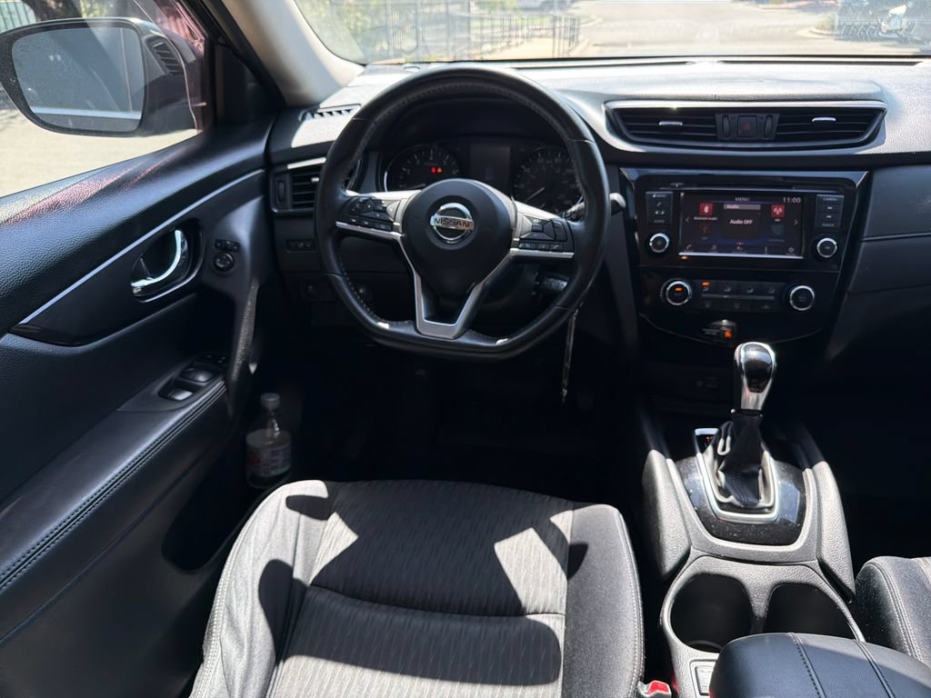 Used 2018 Nissan Rogue S w/ S Value Package FWD image 30