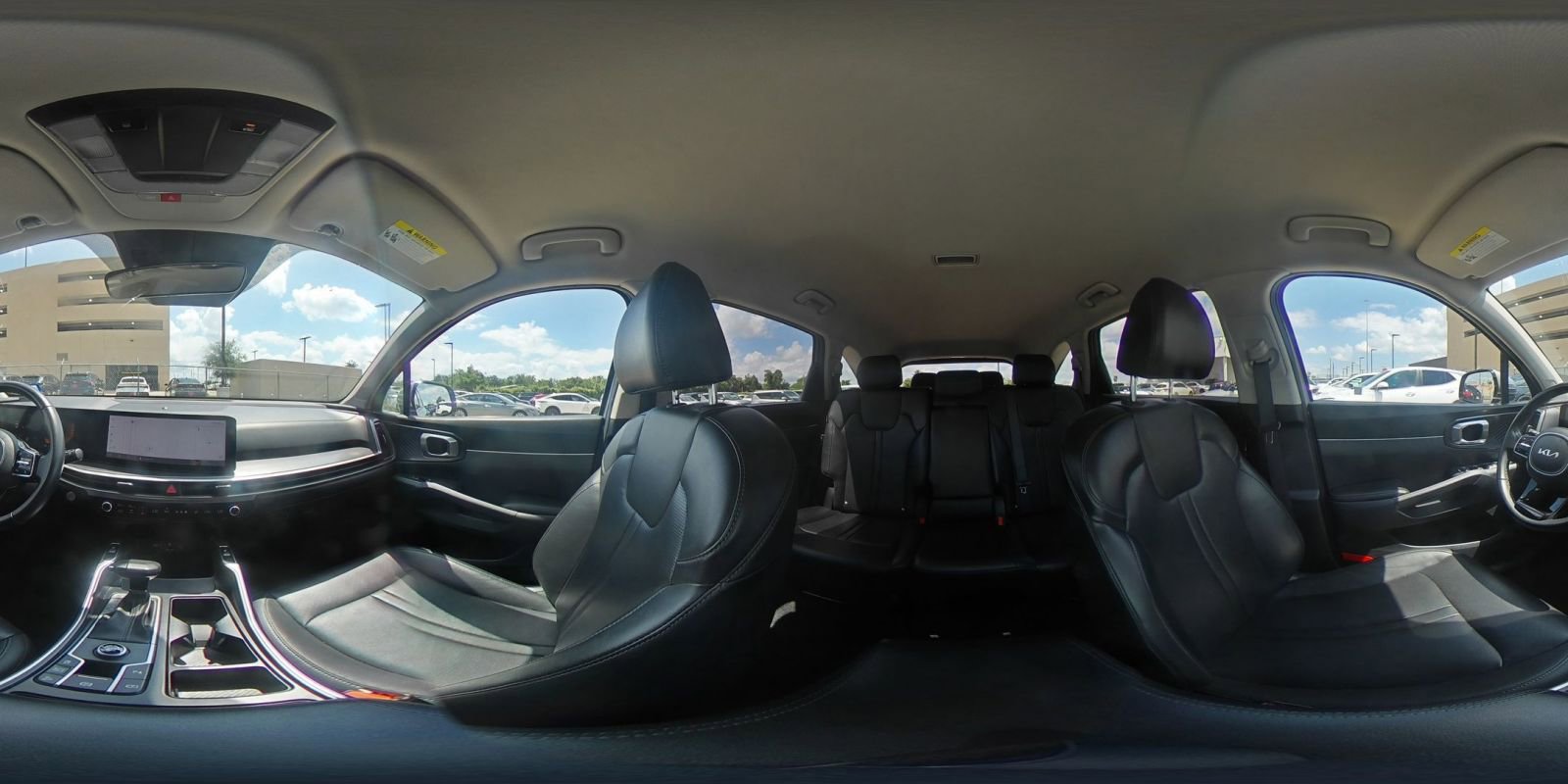Used 2024 Kia Sorento S FWD image 43