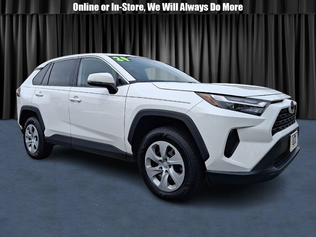 Used 2024 Toyota RAV4 LE AWD/4WD image 1