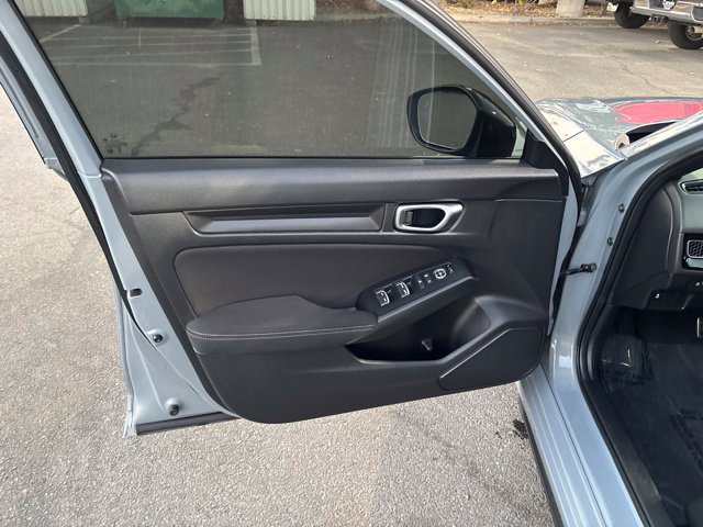 Used 2025 Honda Civic Sport image 13