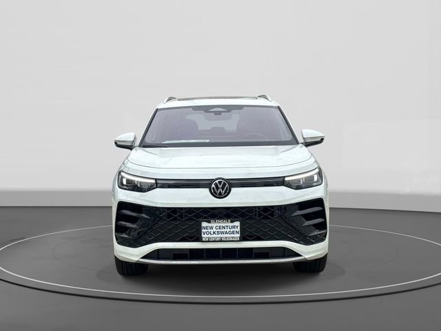 New 2026 Volkswagen Tiguan SEL R-Line AWD/4WD image 2