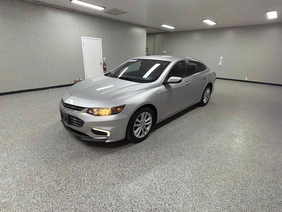 Used 2018 Chevrolet Malibu LT image 7