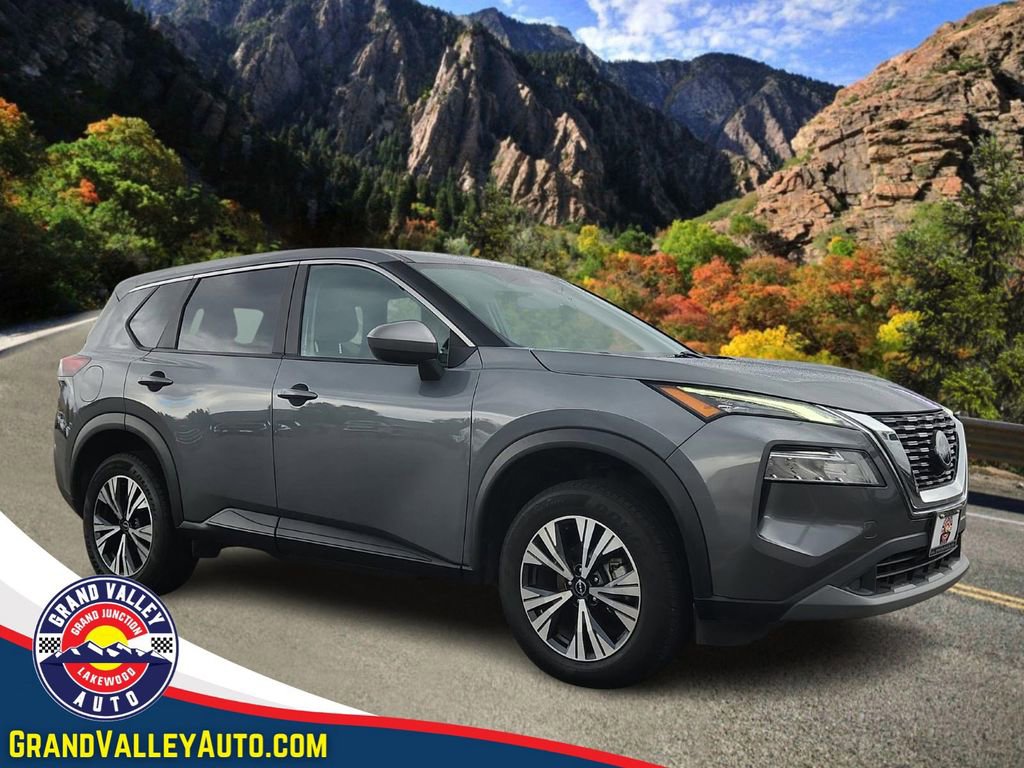 Used 2023 Nissan Rogue SV