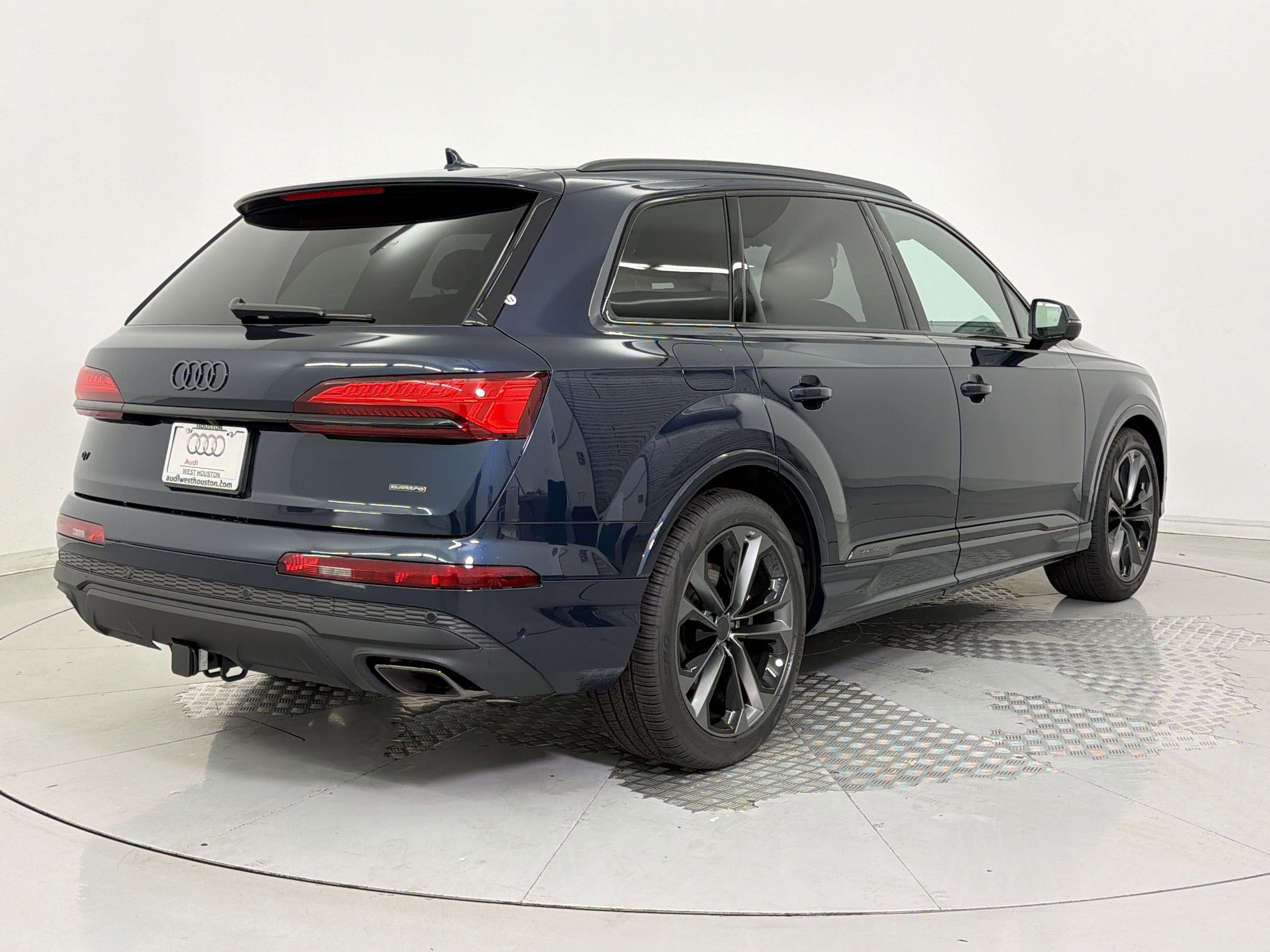 New 2026 Audi Q7 3.0T Premium Plus AWD/4WD image 9