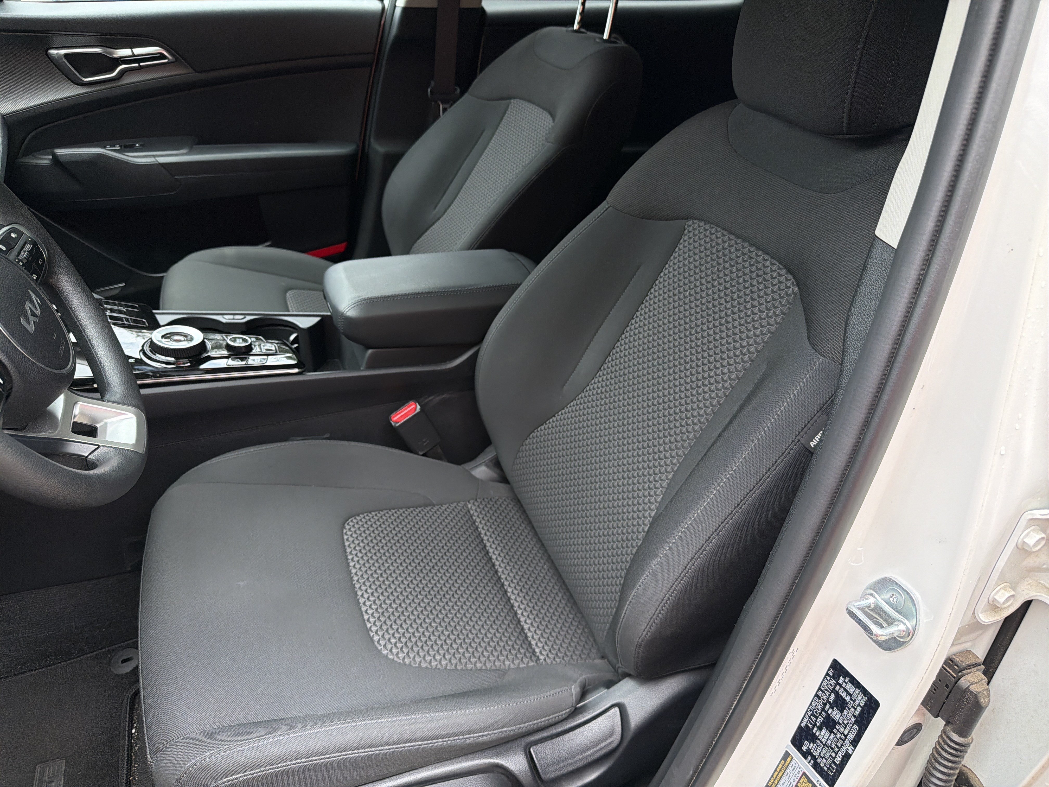Certified 2023 Kia Sportage LX FWD image 14