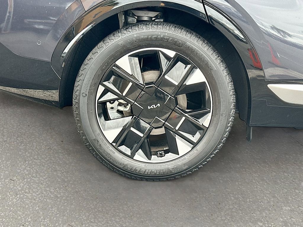 Used 2026 Kia Sportage SX image 32