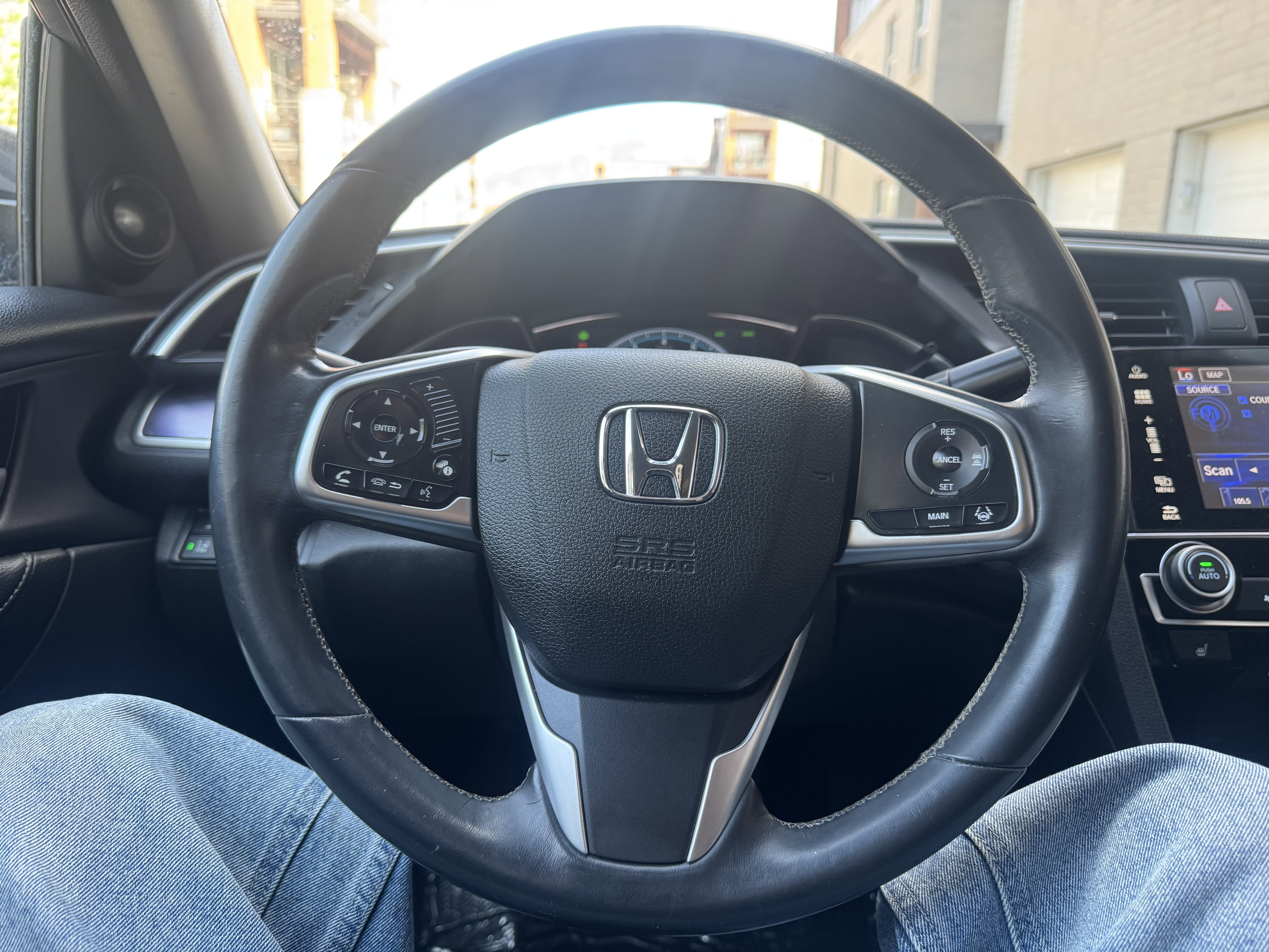 Used 2016 Honda Civic Touring image 18