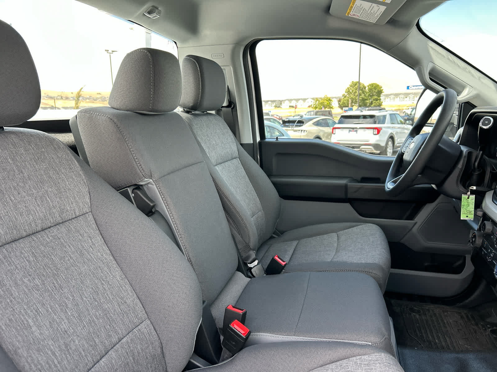 New 2025 Ford F550 4x4 Regular Cab Super Duty image 15