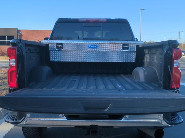 Used 2024 Chevrolet Silverado 2500 LTZ w/ LTZ Plus Package image 23