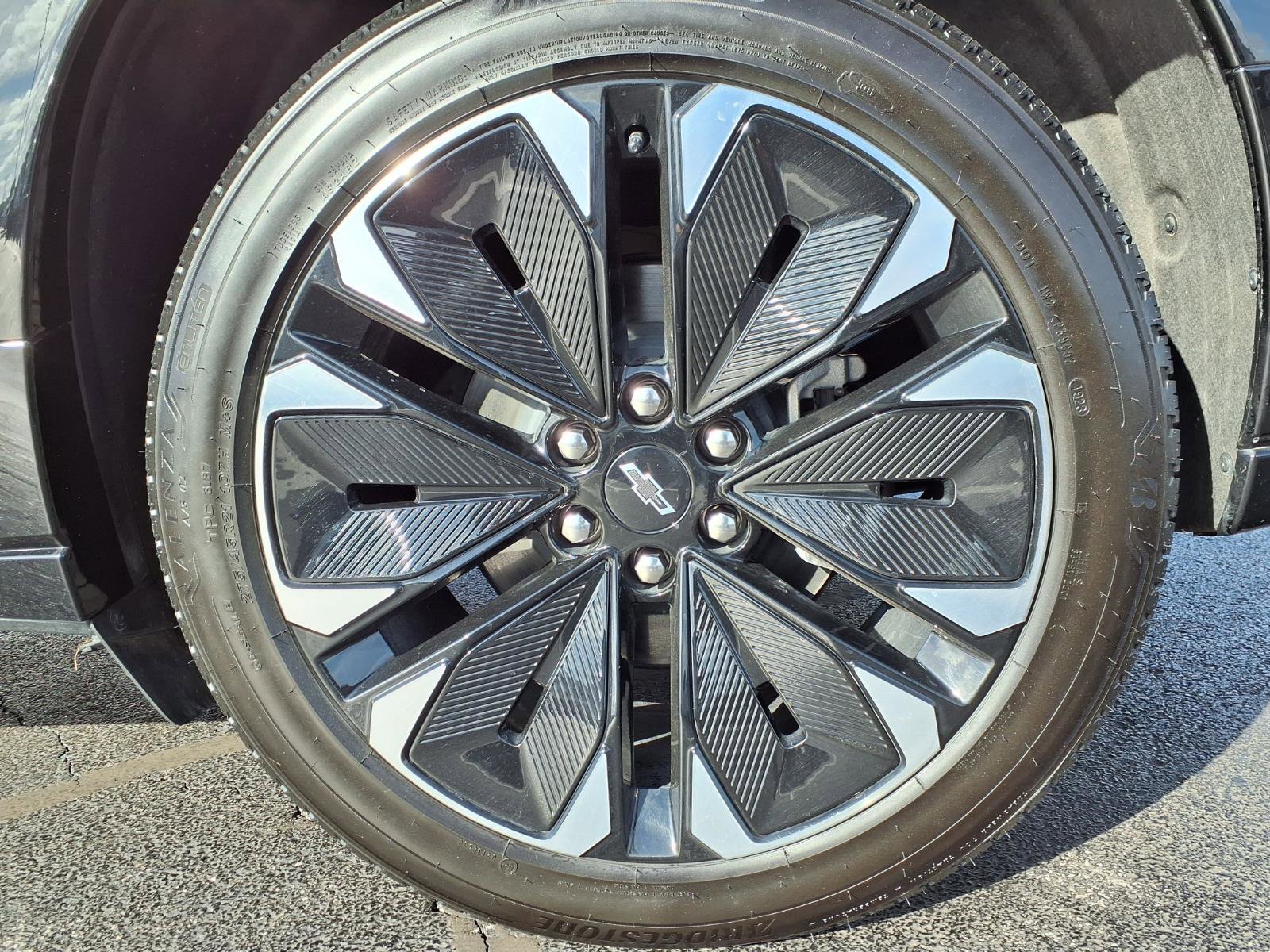 Used 2024 Chevrolet Blazer EV RS image 38