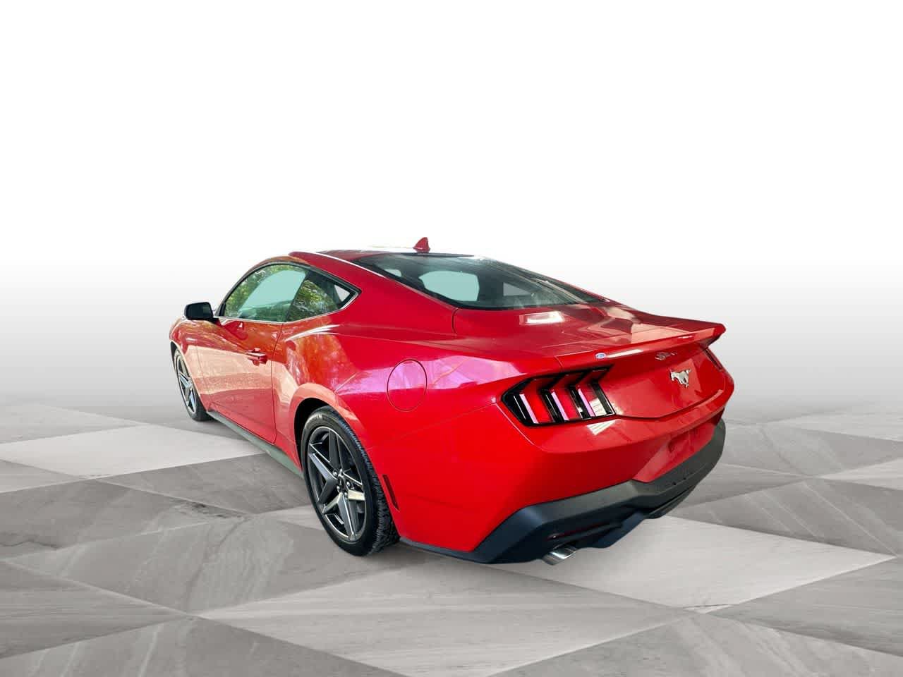 Used 2024 Ford Mustang Coupe RWD image 6