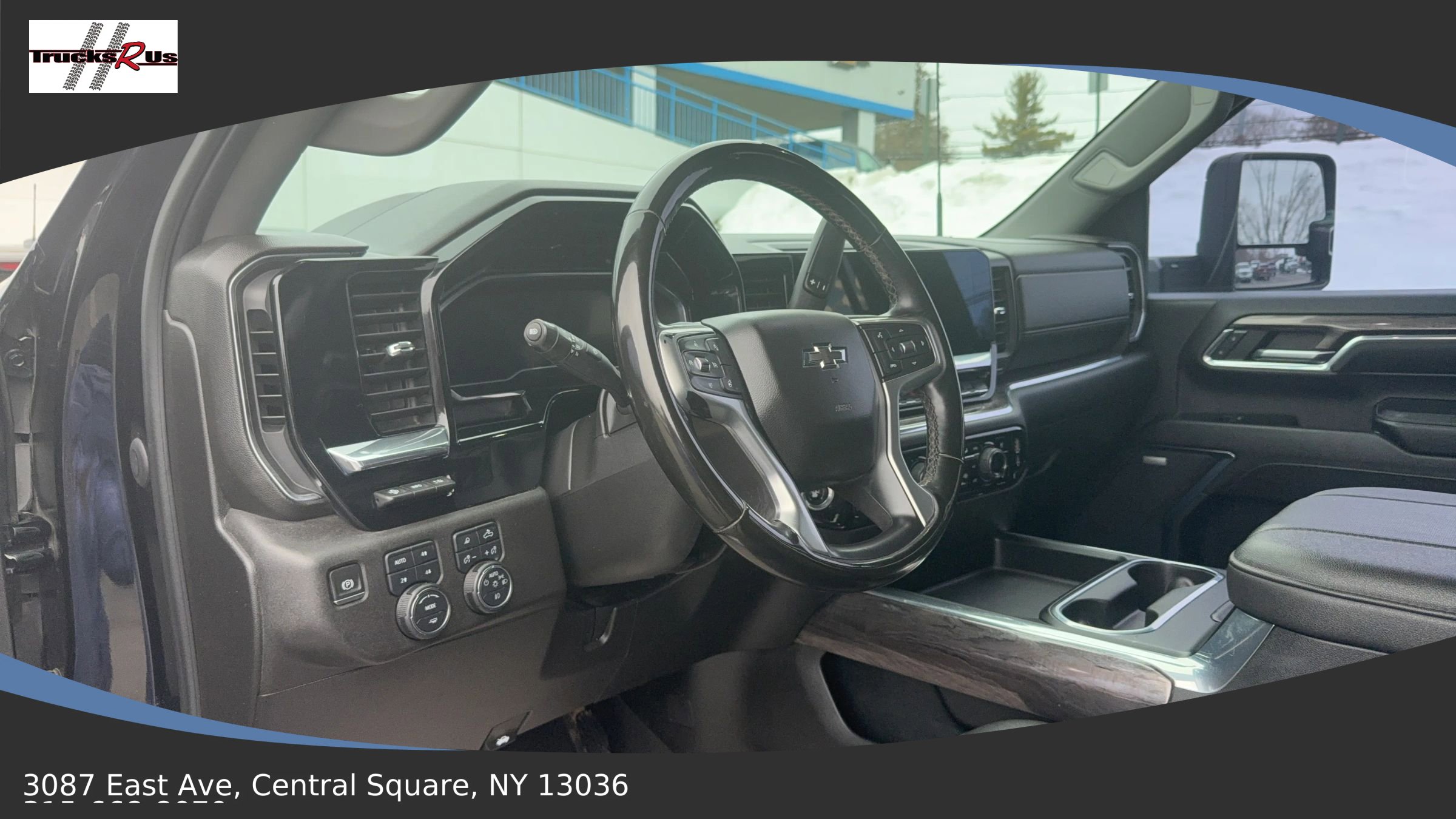 Used 2024 Chevrolet Silverado 3500 LTZ w/ LTZ Plus Package image 9