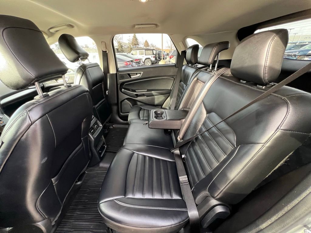 Used 2024 Ford Edge SEL w/ Convenience Package image 20