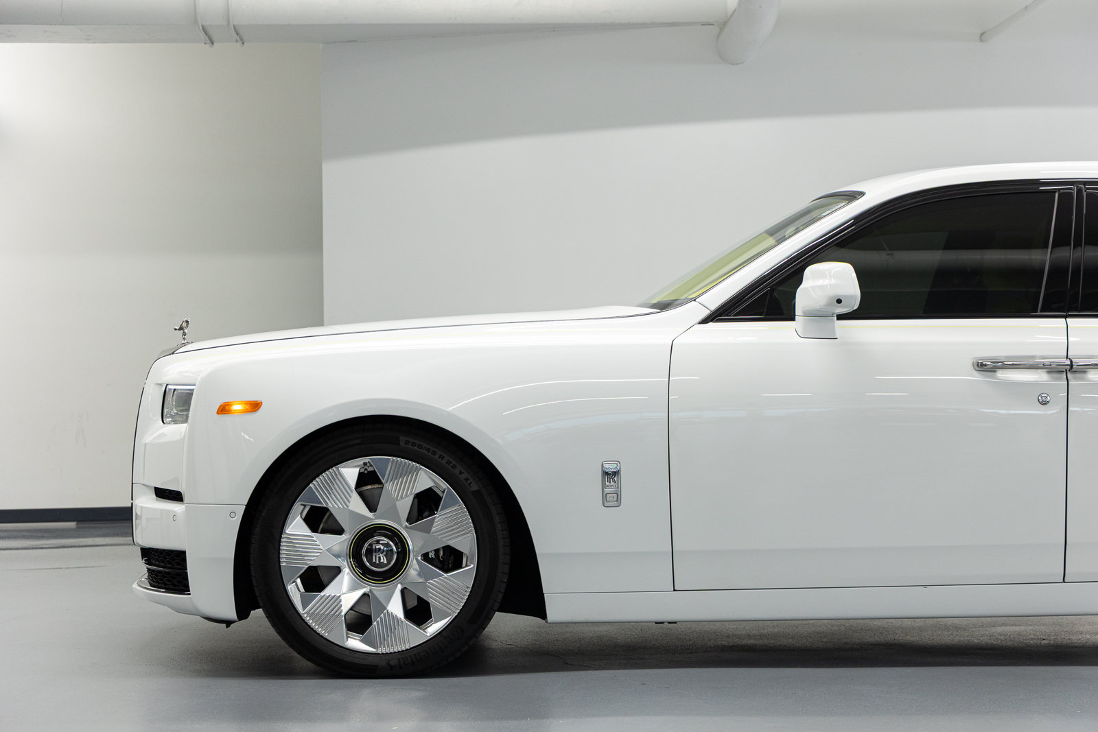 Certified 2024 Rolls-Royce Phantom Sedan w/ The Phantom Package RWD image 19