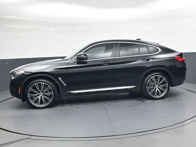 Used 2025 BMW X4 xDrive30i w/ Premium Package image 9