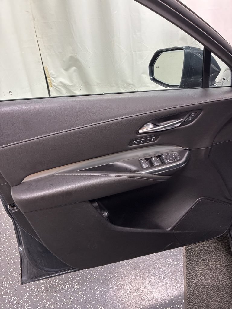 Used 2019 Cadillac XT4 Premium Luxury AWD/4WD image 13