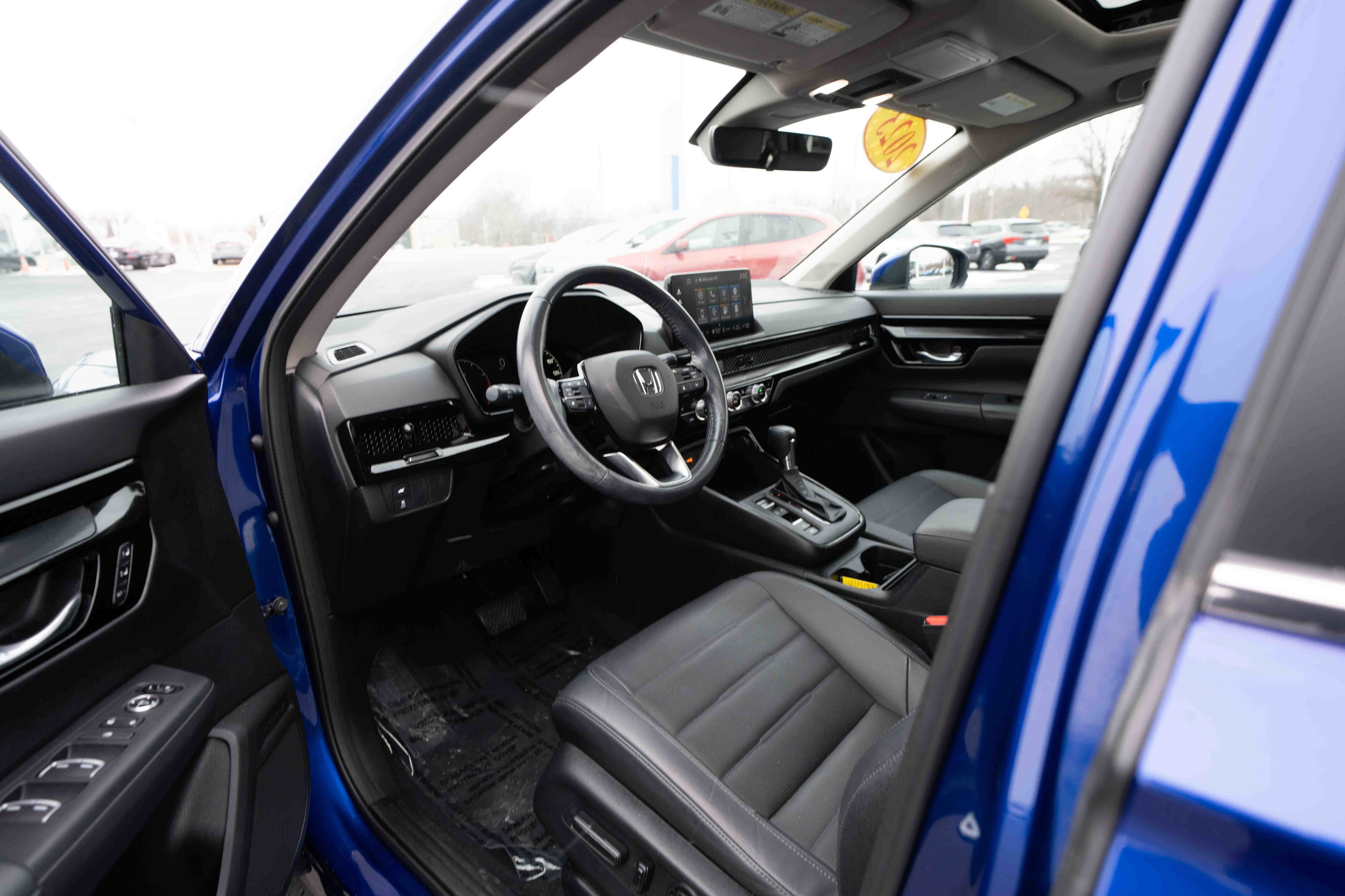 Used 2023 Honda CR-V EX-L image 8