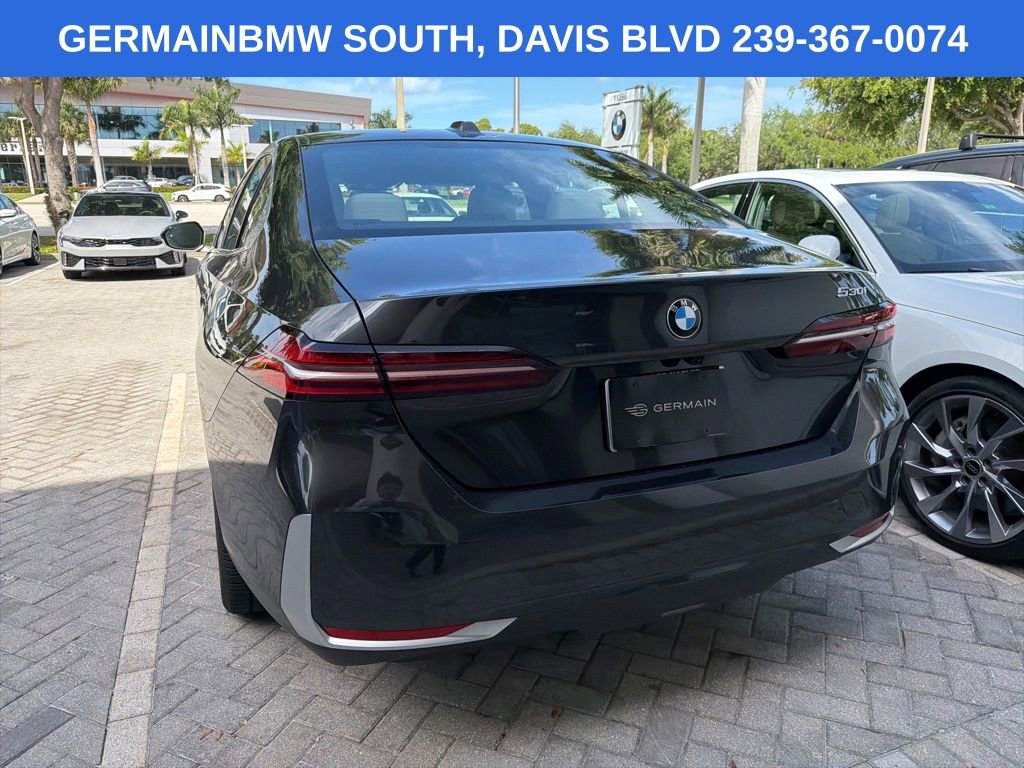 Used 2024 BMW 530i w/ Premium Package image 6