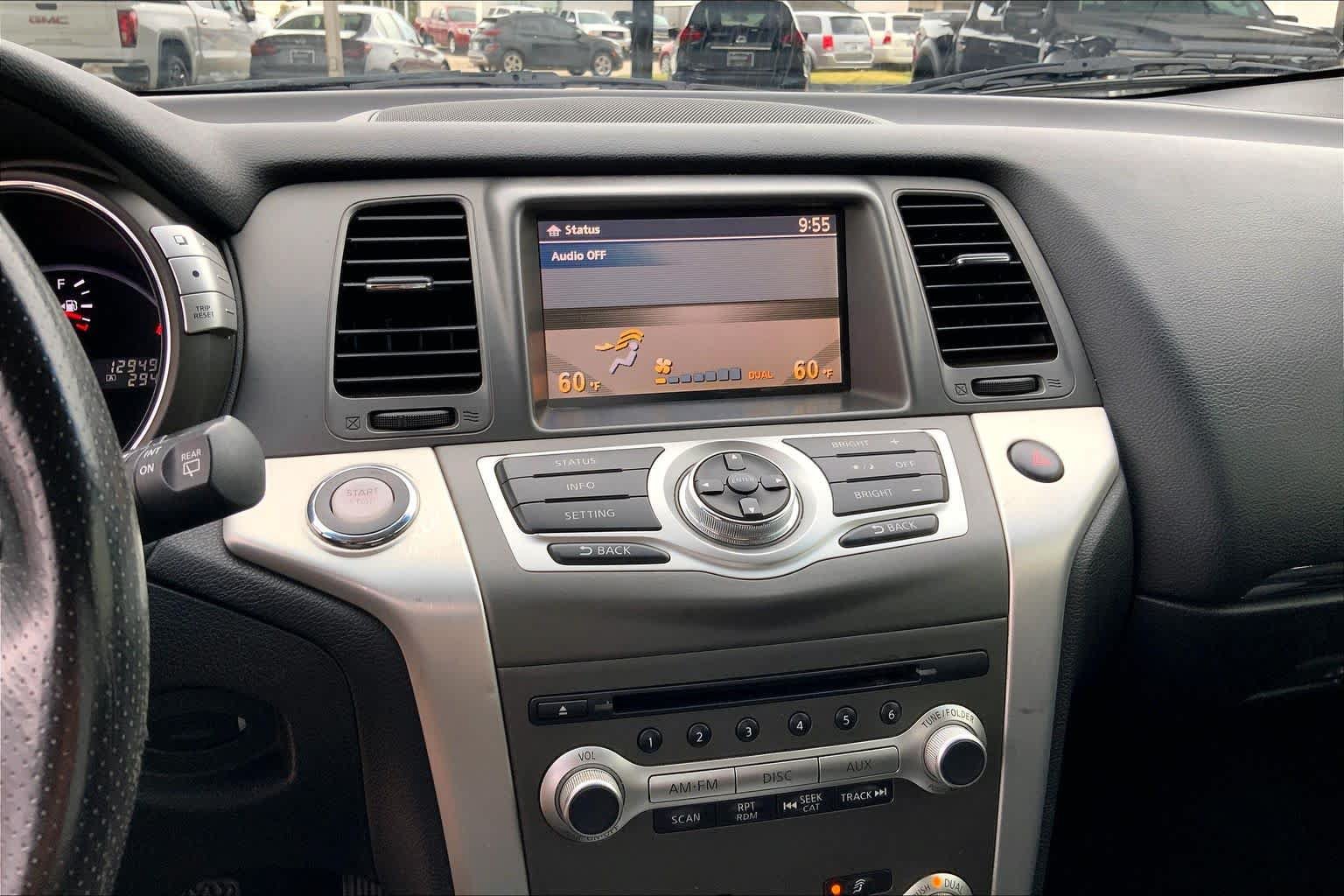 Used 2013 Nissan Murano SV AWD/4WD image 30