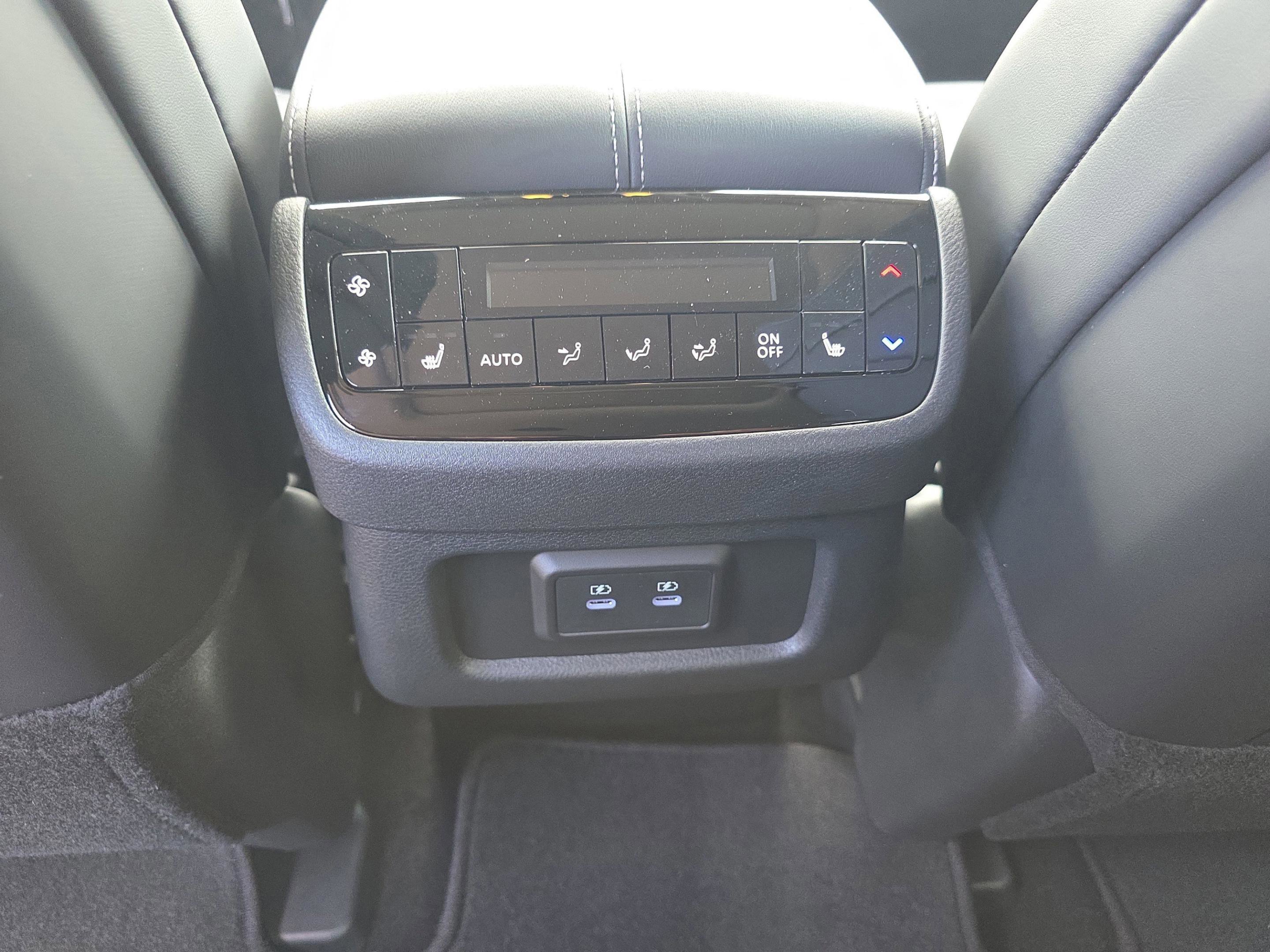 Used 2026 INFINITI QX60 Luxe w/ Cargo Package AWD/4WD image 8