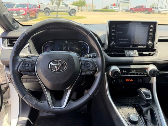 Used 2019 Toyota RAV4 XSE AWD/4WD image 12
