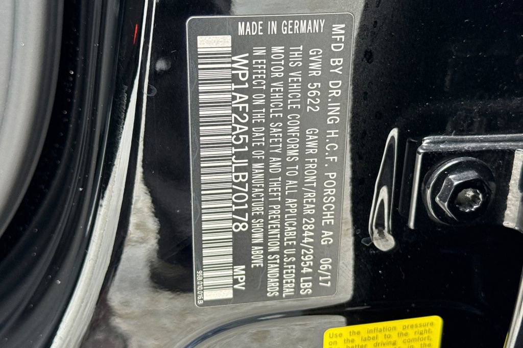 Used 2018 Porsche Macan Turbo image 28