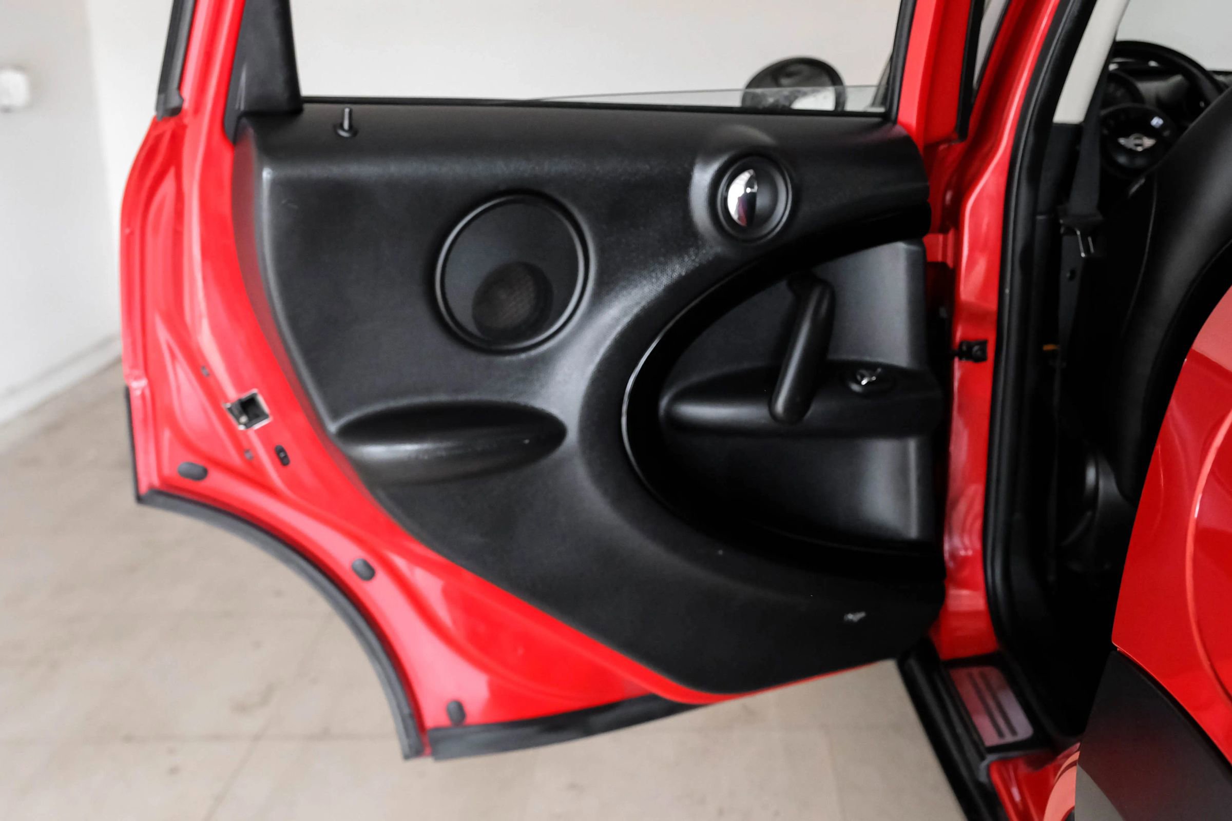 Used 2015 MINI Cooper Countryman S w/ Premium Package FWD image 42