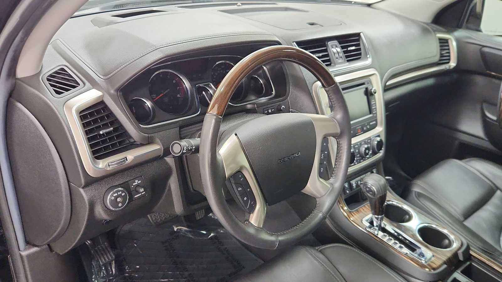 Used 2016 GMC Acadia Denali AWD/4WD image 12