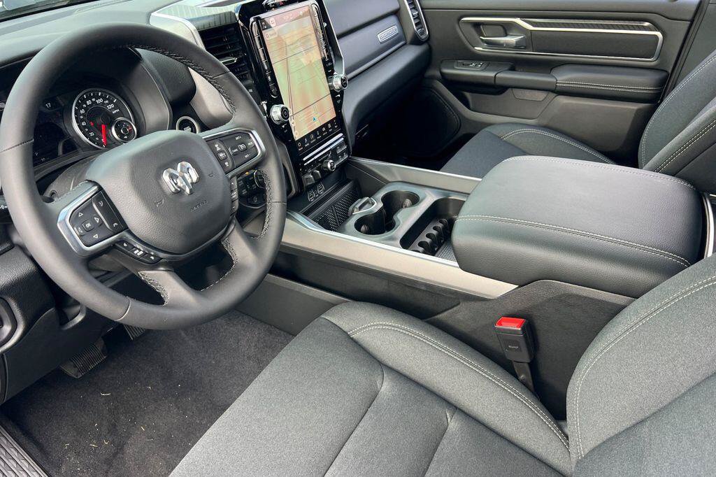 New 2026 RAM 1500 Big Horn AWD/4WD image 10