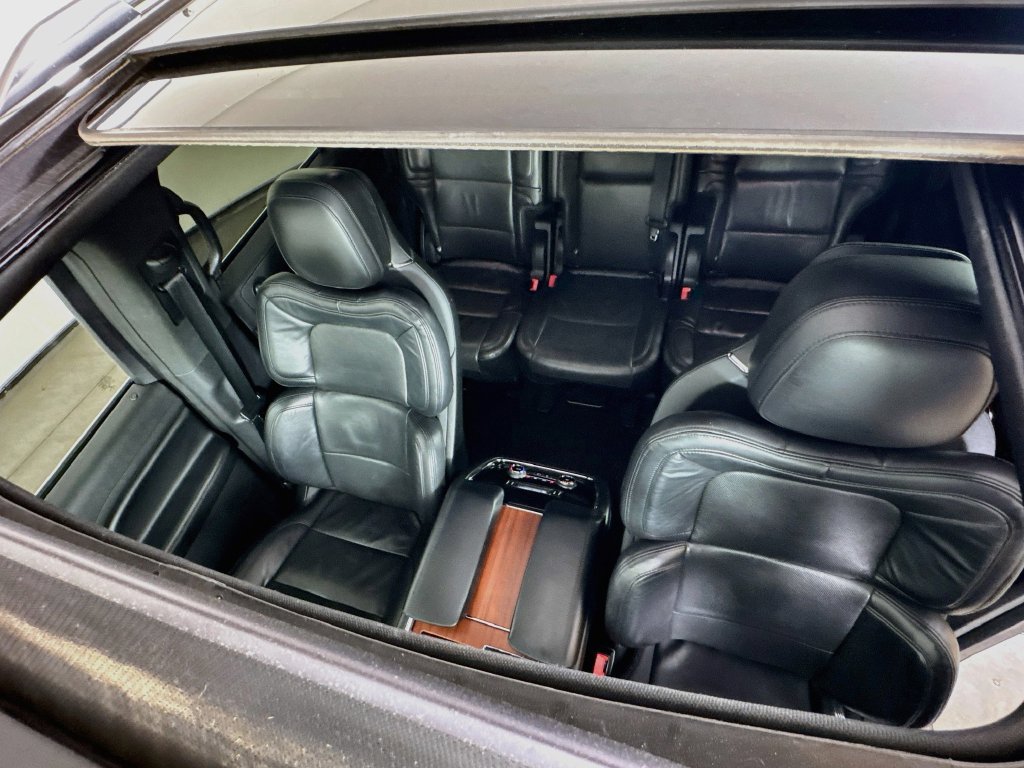Used 2021 Lincoln Navigator L Reserve AWD/4WD image 27