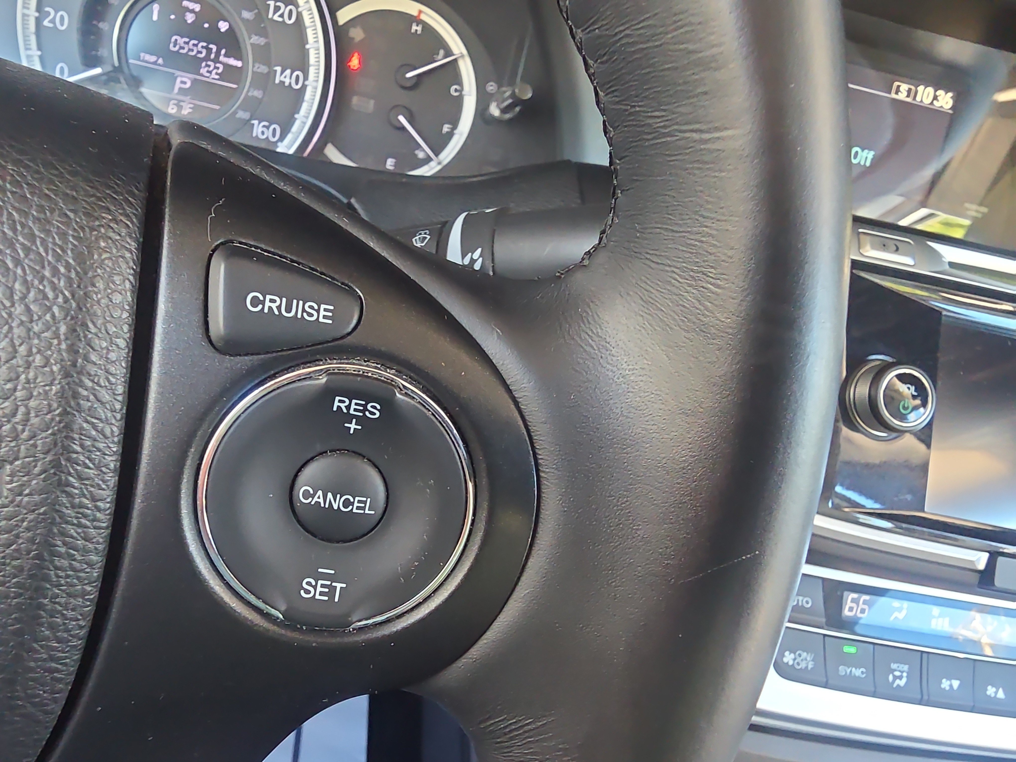 Used 2015 Honda Accord EX-L image 29