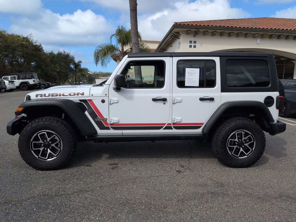 Certified 2024 Jeep Wrangler Unlimited Rubicon w/ Technology Group image 8