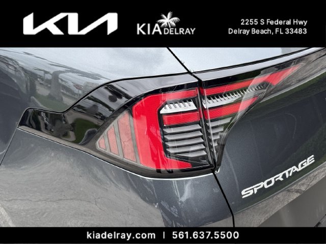 Used 2026 Kia Sportage LX FWD image 7
