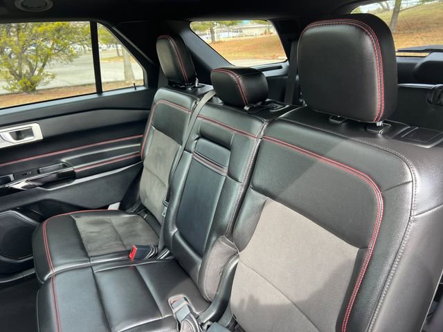 Used 2022 Ford Explorer ST-Line image 24