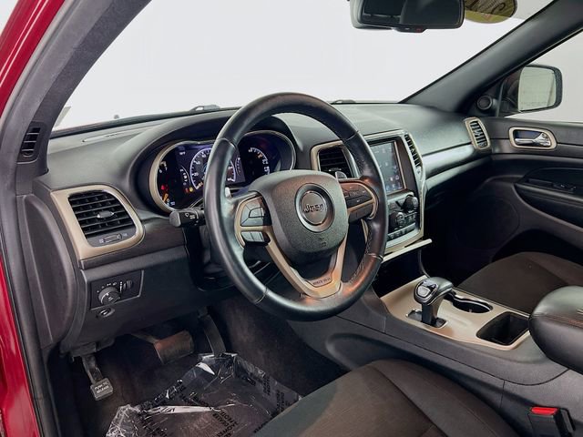 Used 2015 Jeep Grand Cherokee Laredo w/ Quick Order Package 23E AWD/4WD image 31