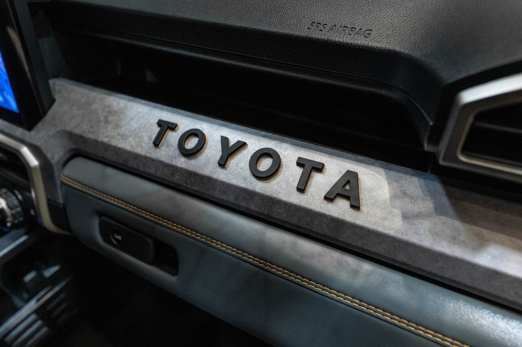 Used 2024 Toyota Tacoma 4x4 Double Cab Hybrid image 35