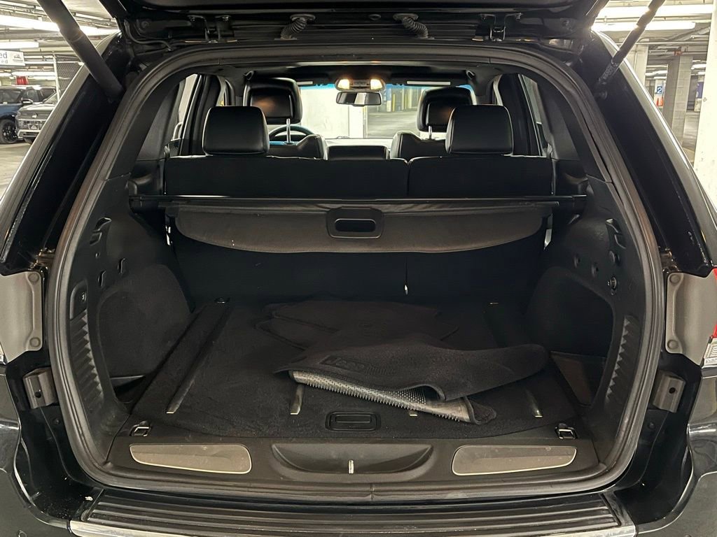 Used 2015 Jeep Grand Cherokee Limited image 36