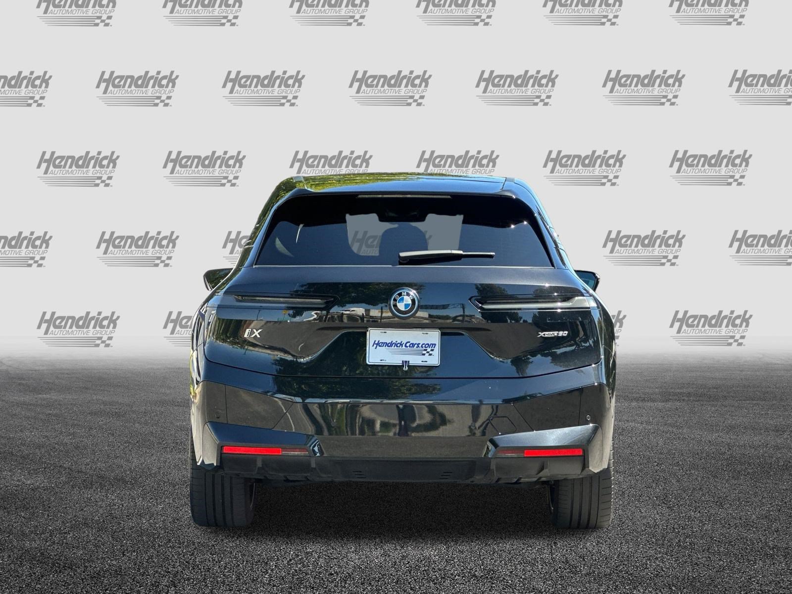 Certified 2024 BMW iX xDrive50 w/ Sport Package AWD/4WD image 6