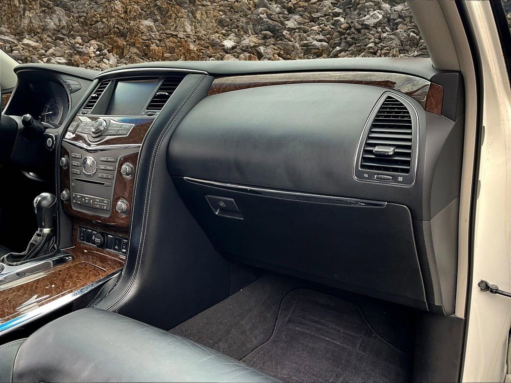 Used 2017 INFINITI QX80 4WD image 14