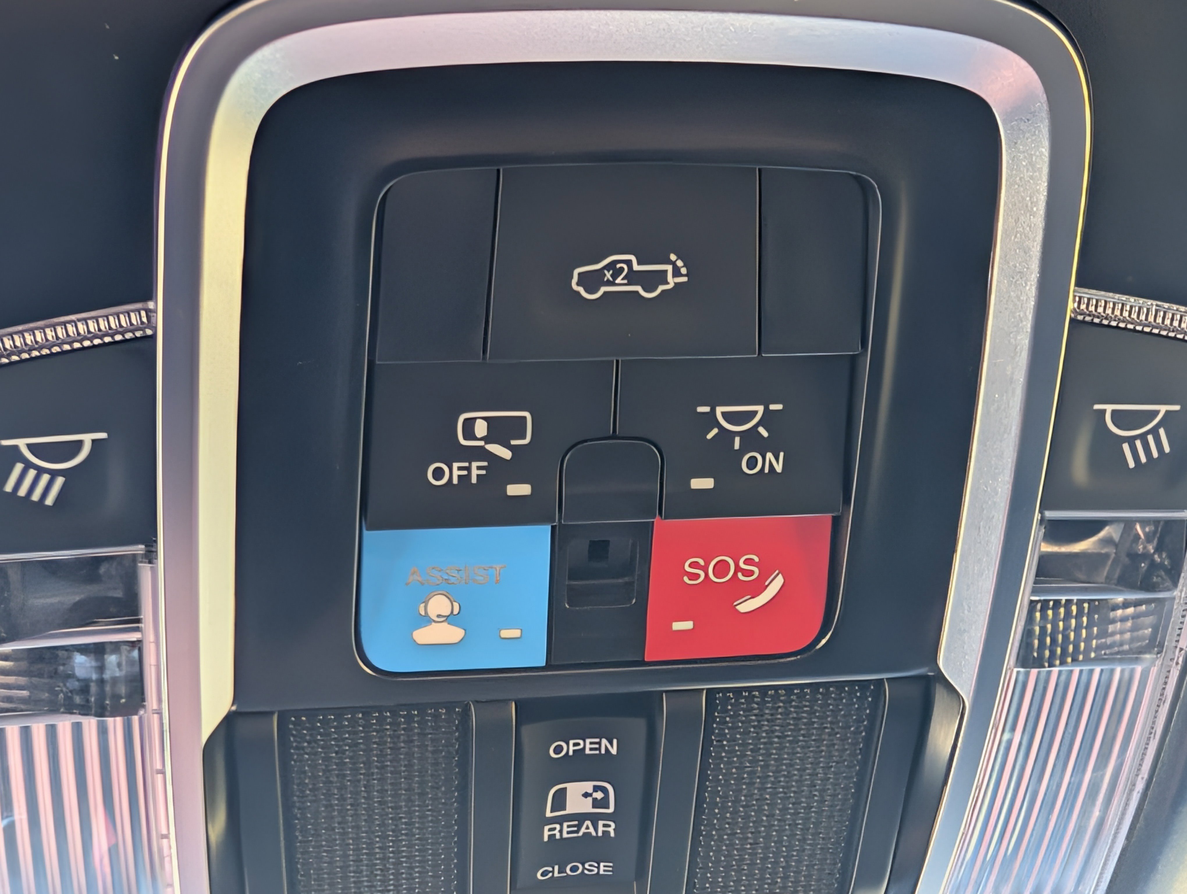 New 2026 RAM 2500 Rebel w/ Rebel Level 2 Equipment Group image 20