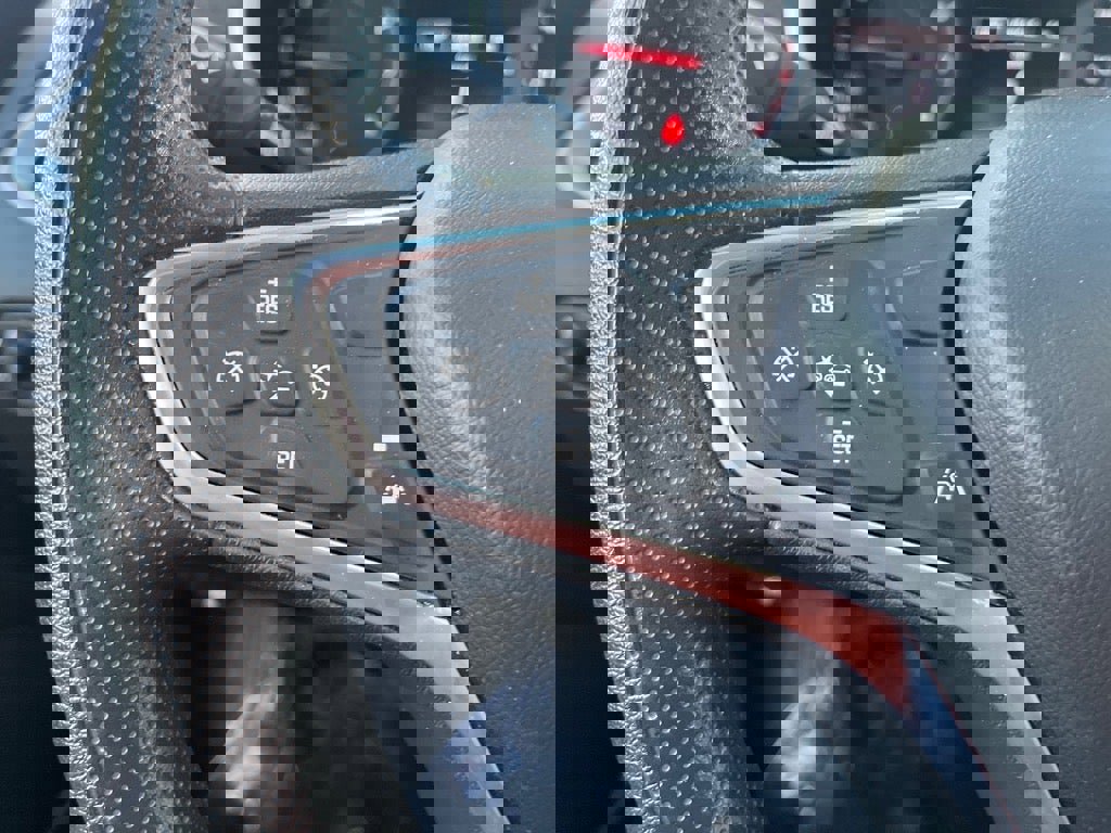 Used 2023 Chevrolet Malibu LT image 8