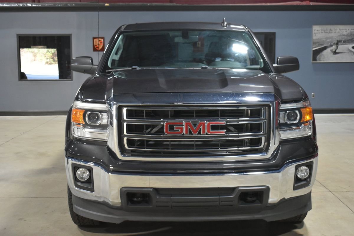Used 2015 GMC Sierra 1500 SLE w/ SLE Value Package image 5