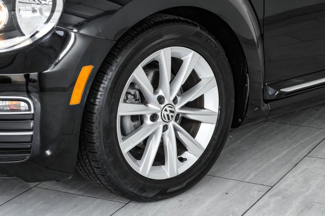 Used 2017 Volkswagen Beetle 1.8T SE image 46