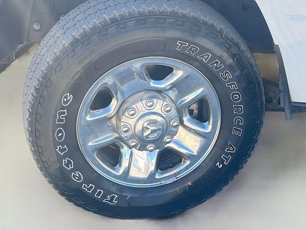 Used 2024 RAM 2500 Tradesman w/ Chrome Appearance Group image 31