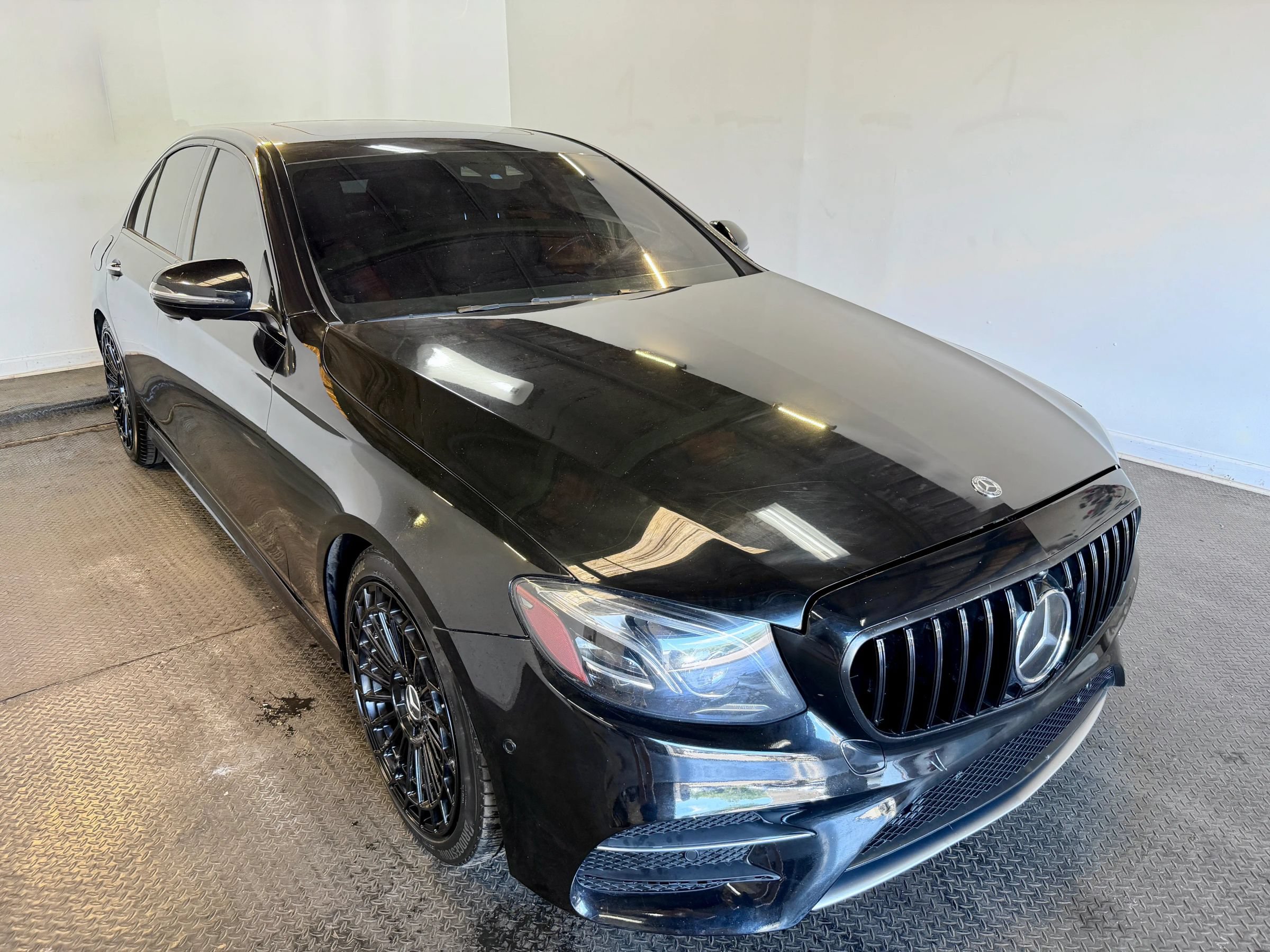 Used 2018 Mercedes-Benz E 43 AMG 4MATIC Sedan image 4